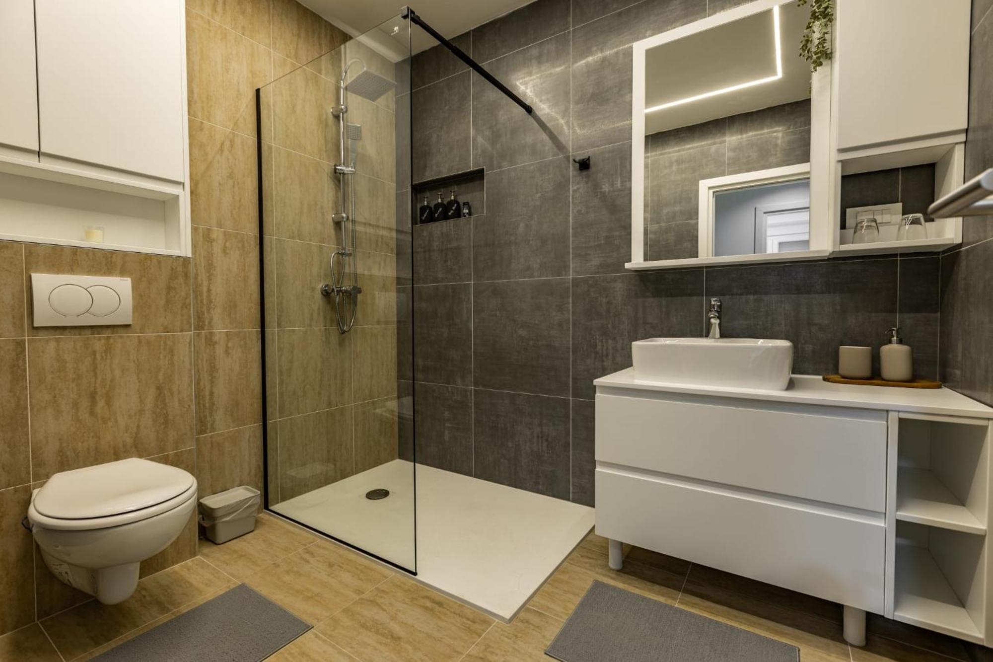 Apartman „Karolina” Nova Gradiska Ngoại thất bức ảnh